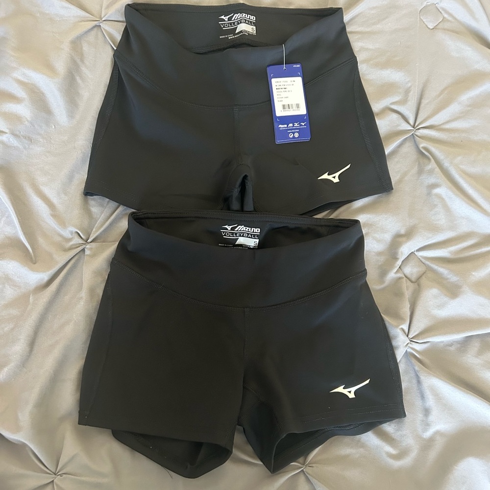 Volleyball shorts